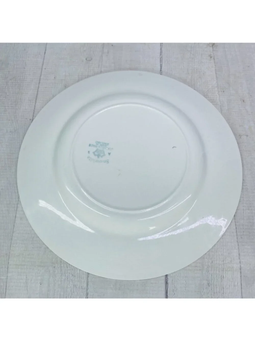 Johnson Brothers LYNTON OLDER SNOWHITE Floral England China Dinner Plate Set 4